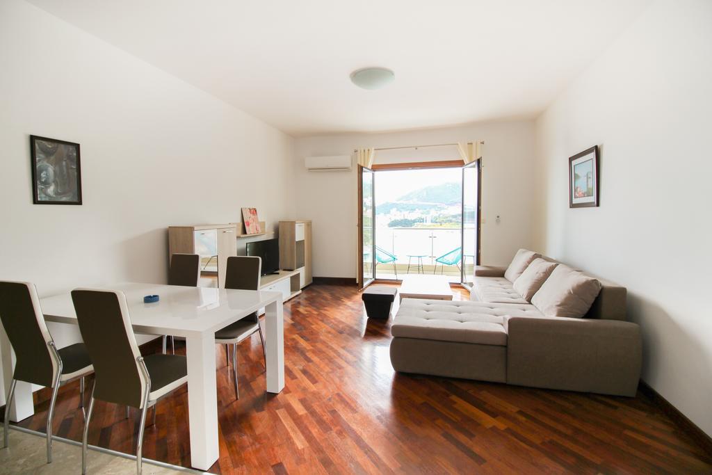 Apartmani Svetionik บุดวา ภายนอก รูปภาพ